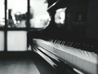 Neujahrskonzert in Offenbach verknüpft Literatur und Klaviermusik